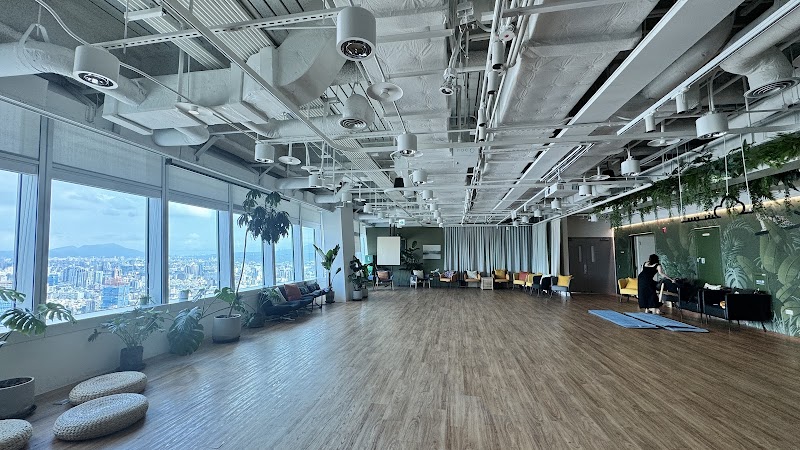 台北101辦公大樓 - 台北101辦公大樓 No. 7號, Section 5, Xinyi Rd, Xicun Village, Xinyi District, Taipei City, Taiwan 110