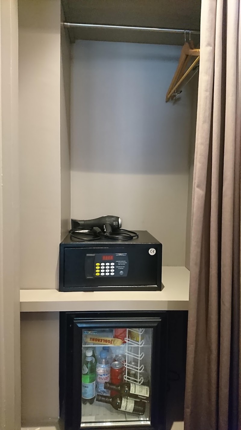 Hôtel des Nations St-Germain - Hôtel des Nations St-Germain 54 Rue Monge, 75005 Paris, France