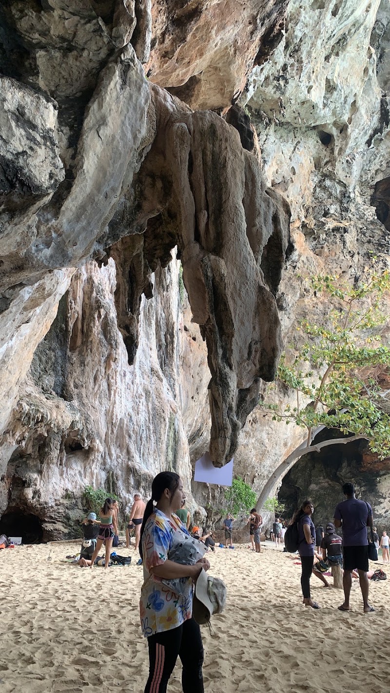 Railay Beach - Railay Beach Railay Beach, Ao Nang, Krabi, Thailand