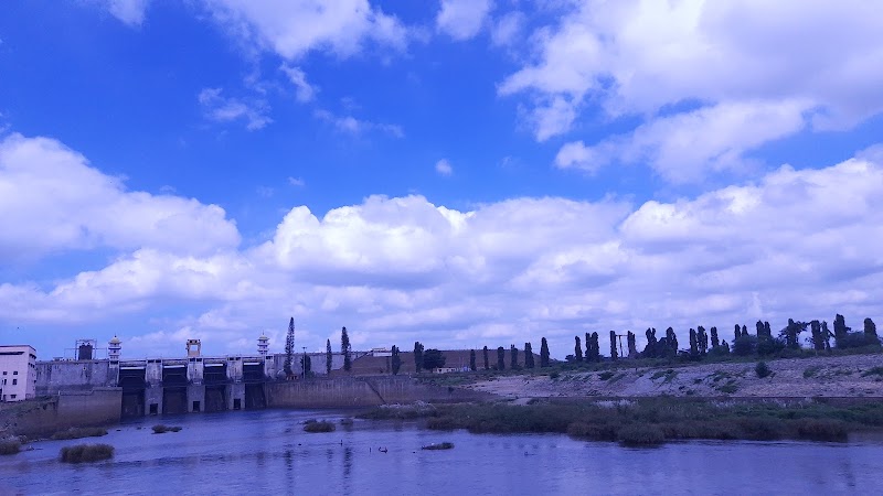 Kabini River Bridge - Kabini River Bridge, X9C5+P28, Unnamed Road, Hirehally, Bidarahalli, Karnataka 571116, India