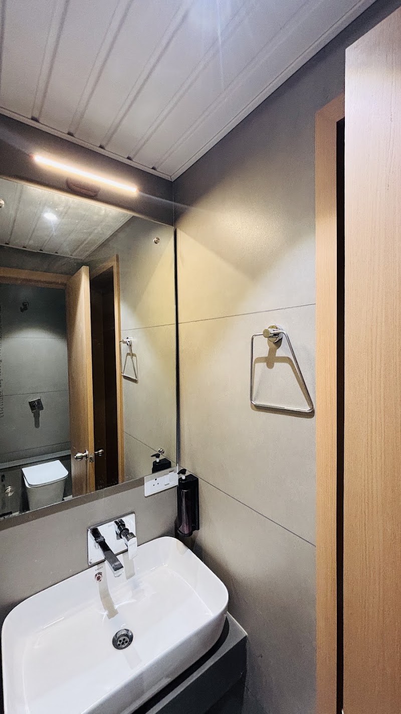 BALAJI HOTEL - BALAJI HOTEL, Somnath Bypass Rd, near Somnath Railway Station, behind Hotel Fern, Somnath, Gujarat 362265, India