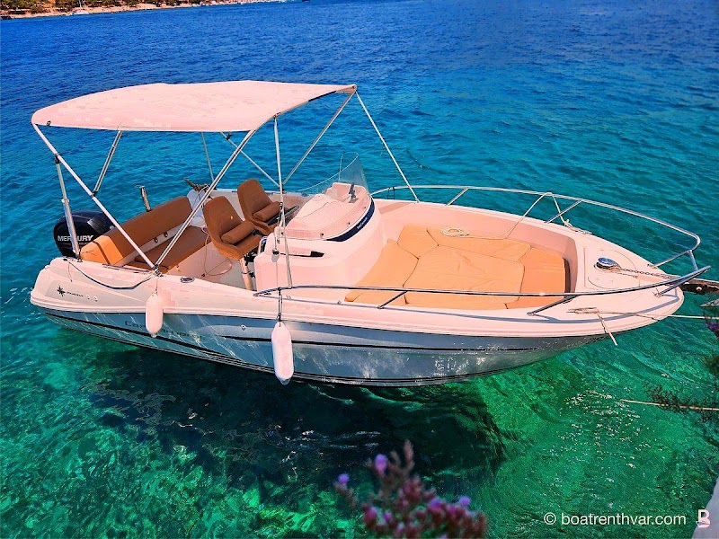 HvarBoats Riva - HvarBoats Riva Šetalište put Križa 3, 21450, Hvar, Croatia