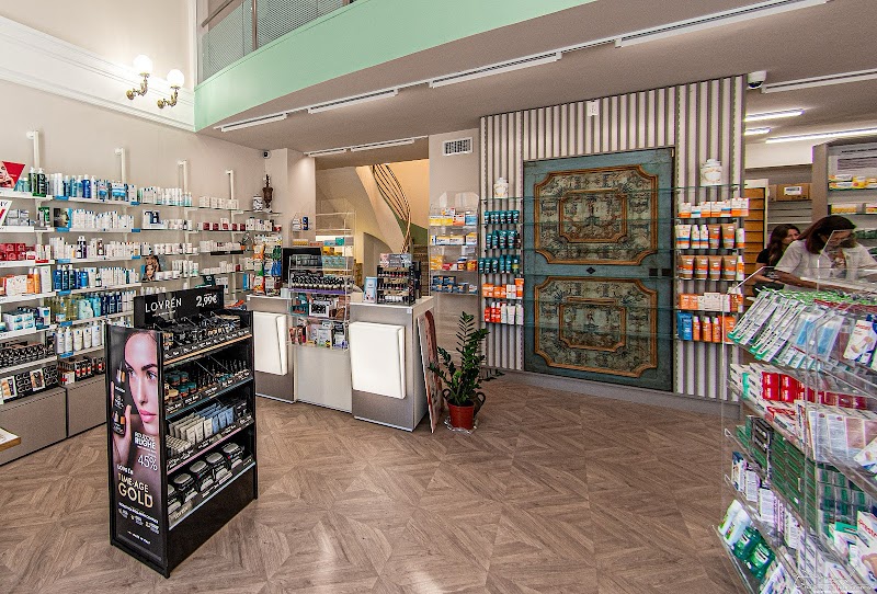 Farmacia Repubblica - Farmacia Repubblica Via Vittorio Emanuele Orlando, 73, 00185 Roma RM, Italy
