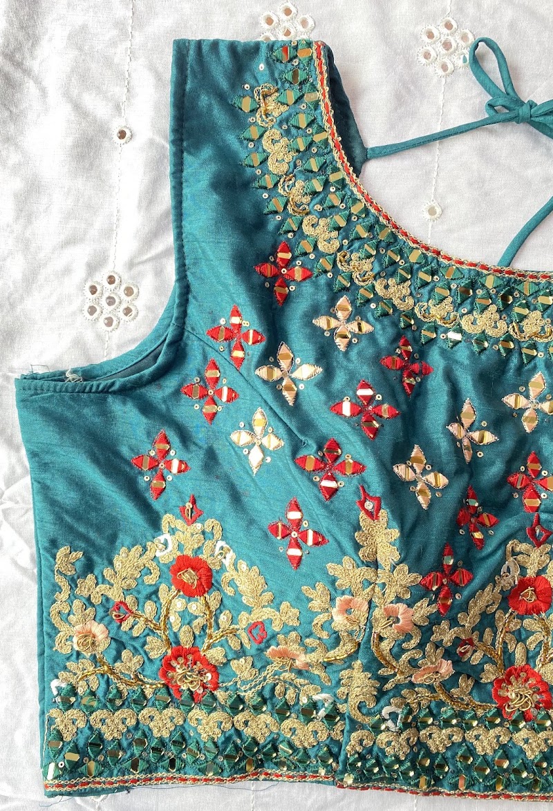 LATA BOUTIQUE / TRAINING CENTRE- The fashion Designer. - LATA BOUTIQUE / TRAINING CENTRE- The fashion Designer. Unnamed Road, Durgpara, Camp 2, Bhilai, Chhattisgarh 490026, India