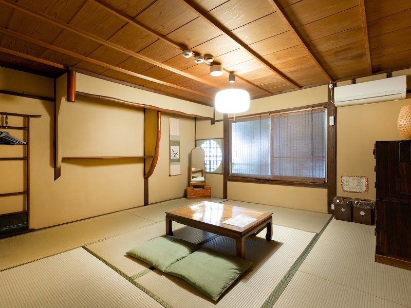 Guesthouse Waraku-an - Guesthouse Waraku-an 19-2 Shōgoin Sannōchō, Sakyo Ward, Kyoto, 606-8392, Japan