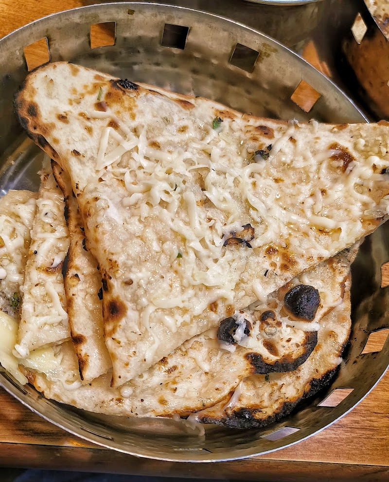 Kake Da Hotel Malad - Kake Da Hotel Malad Shop no 2,3, Pleasant Park, New Link Rd, opposite Movietime Theatre, Malad, Evershine Nagar, Malad West, Mumbai, Maharashtra 400064, India