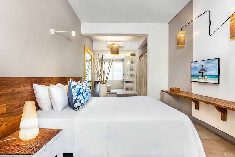 Friday Attitude Hotel - Friday Attitude Hotel B59, Royal Road Belle Mare MU, Trou d'Eau Douce 742CU001, Mauritius