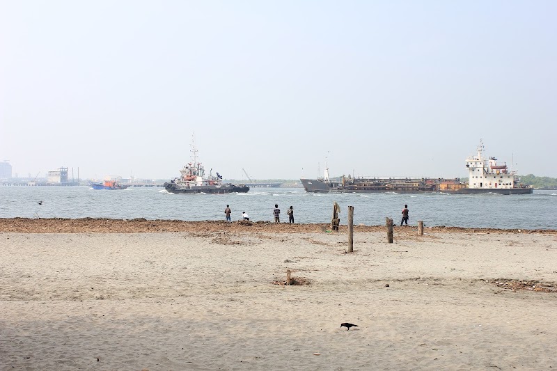 Mahatma Gandhi Beach - Mahatma Gandhi Beach, Kerala 682001, India