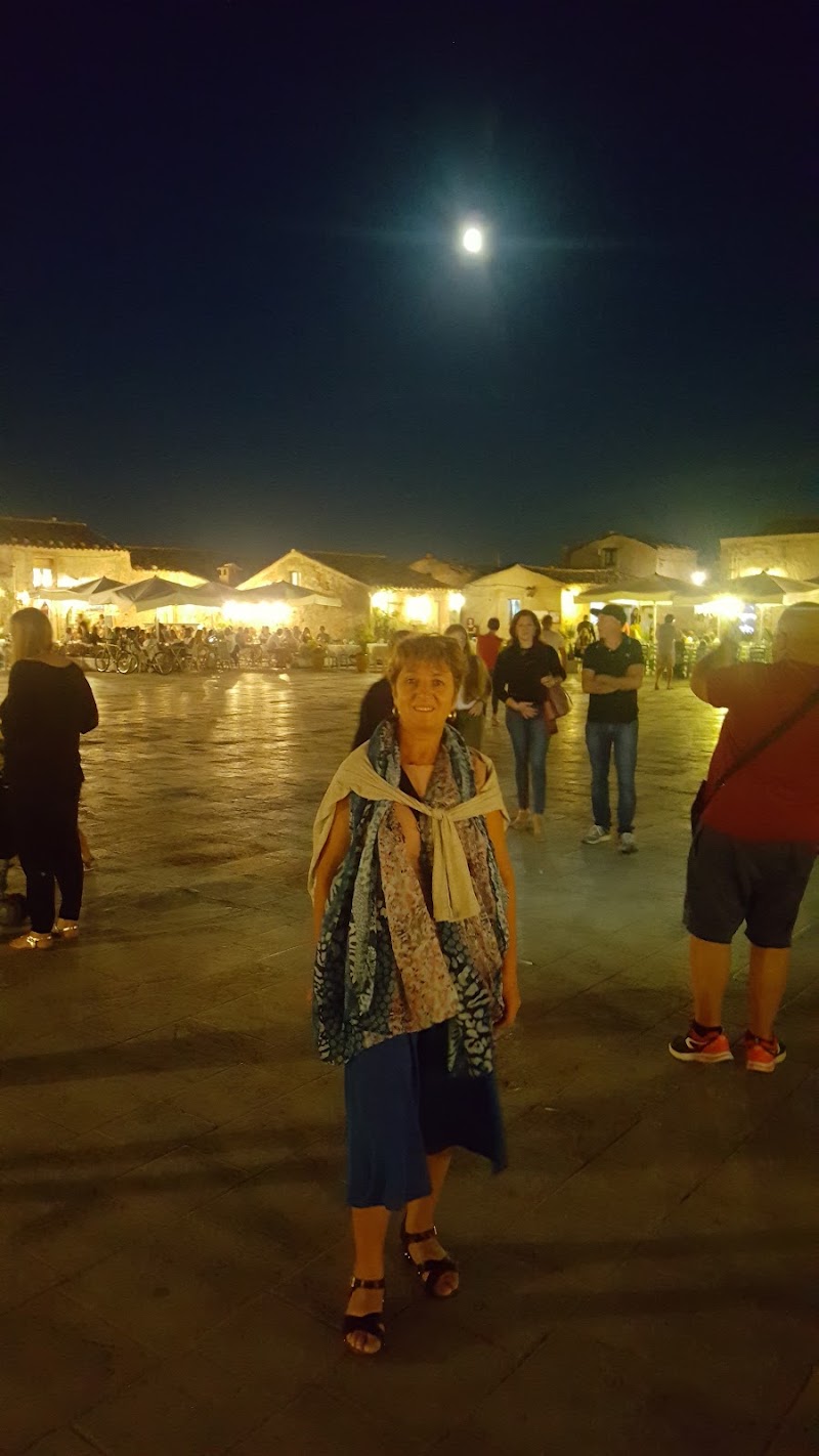 Piazza Regina Margherita - Piazza Regina Margherita, 96018 Marzamemi SR, Italy