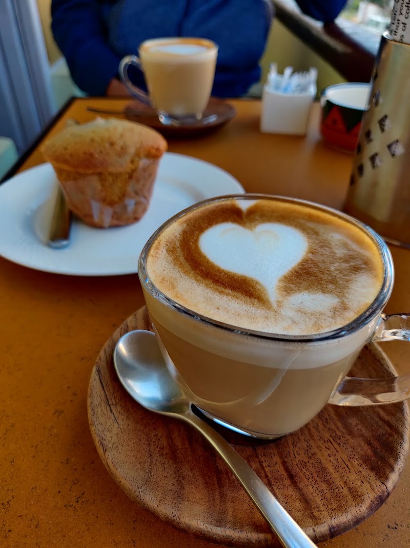 Open Hand Cafe & Shop Varanasi - Open Hand Cafe & Shop Varanasi, B1/128-3 Assi ghat Road Opp Sparrow Cafe Dumraun, Assi - Lanka Rd, Bagh Colony, Dumraon Colony, Varanasi, Uttar Pradesh 221005, India