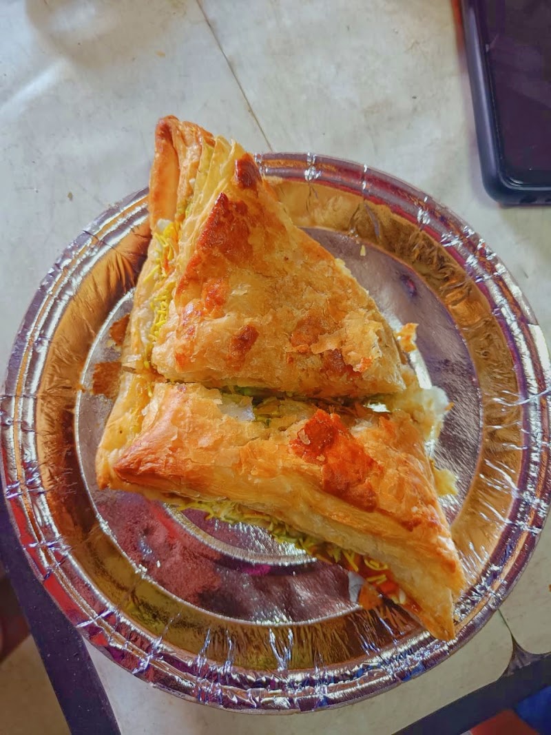Cafe Soni's ( a best patties store in udaipur) - Cafe Soni's ( a best patties store in udaipur) Nagda Restaurant Building, Nagda Restaurant Building, 459, University Main Rd, Keshav Nagar, Chouraha, Ganapati Nagar, Udaipur, Rajasthan 313001, India