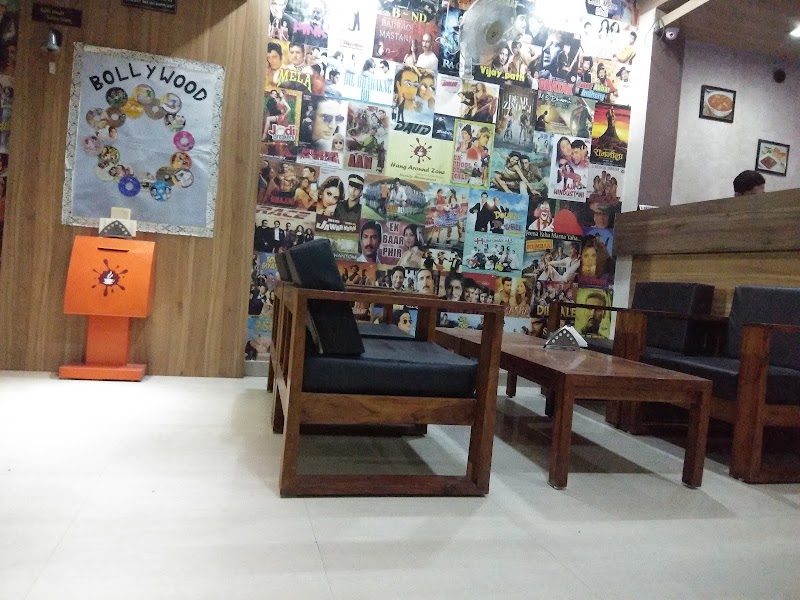 Hang Around Zone - Hang Around Zone, Roof Top Kanchanshri, Medical College Rd, Adarsh Colony, Bikaner, Rajasthan 334003, India