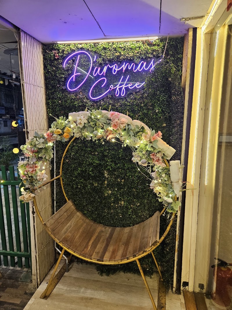 D'aromas Coffee - D'aromas Coffee 004, Girnar Galaxy, near Uncle Kitchen, Malad, Orlem, Kanchpada, Malad West, Mumbai, Maharashtra 400064, India