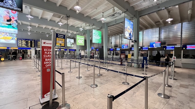 Nuremberg Airport - Nuremberg Airport Flughafenstraße 100, 90411 Nürnberg-Nordwestliche Außenstadt, Germany