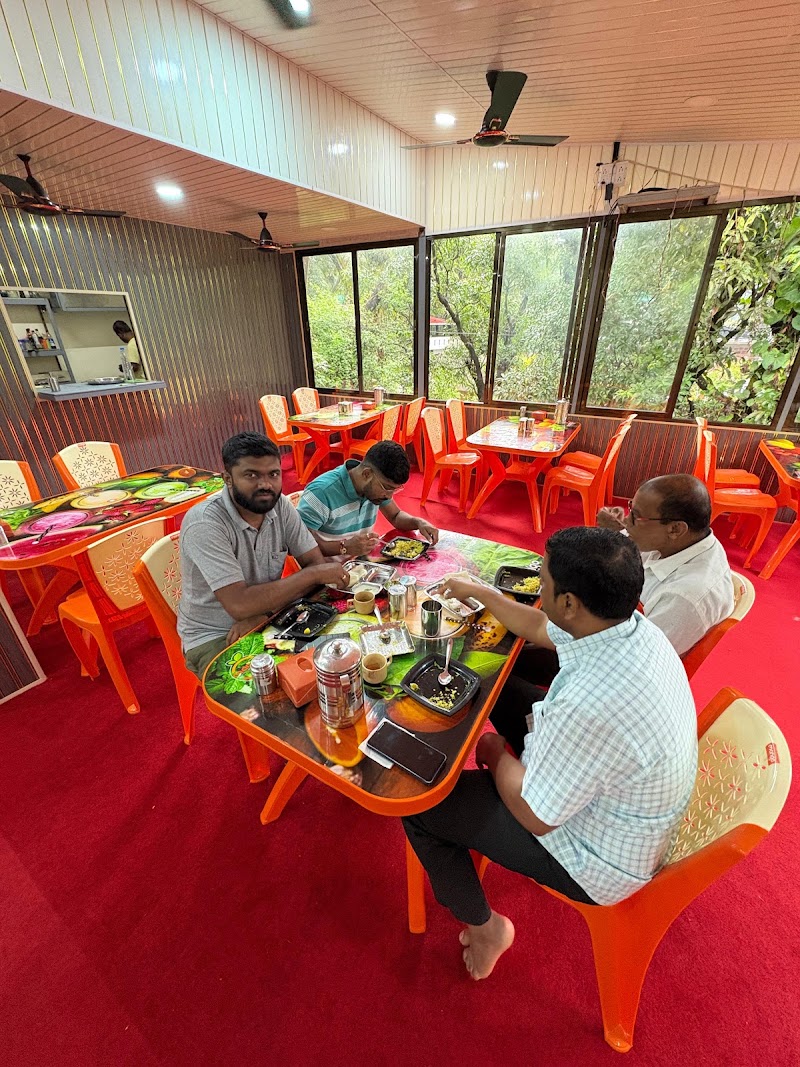 Hotel PurnaBramha Pure Veg Family Restaurant - Hotel PurnaBramha Pure Veg Family Restaurant Old Datta Mandir, Tarkarli Rd, Wayari, Kalethar, Maharashtra 416606, India