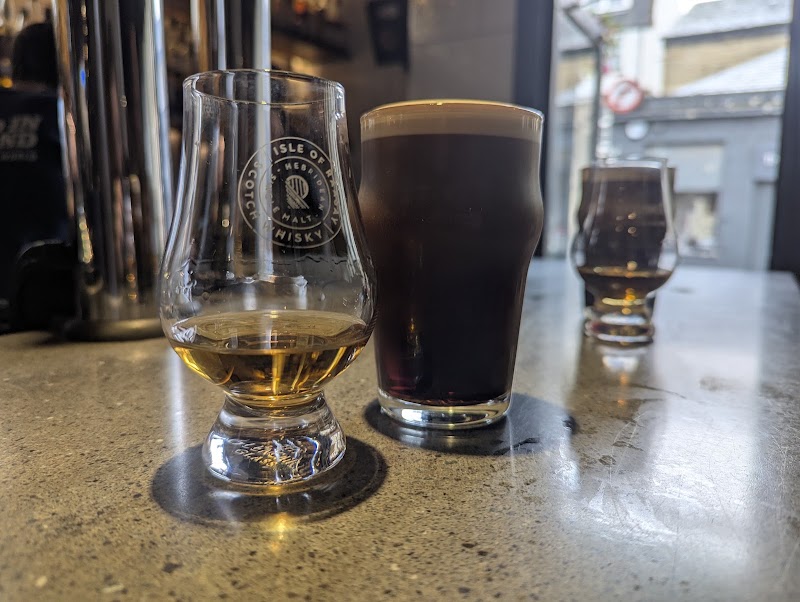 The Black Cat - The Black Cat, 168 Rose St, Edinburgh EH2 4BA, UK
