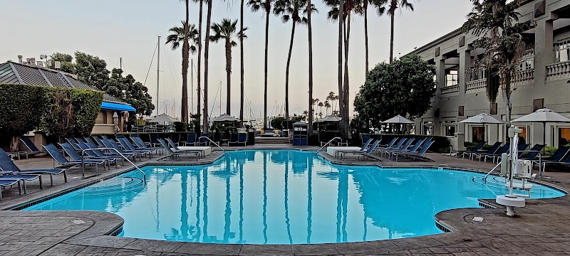 The Ritz-Carlton, Marina del Rey - The Ritz-Carlton, Marina del Rey 4375 Admiralty Way, Marina Del Rey, CA 90292, USA