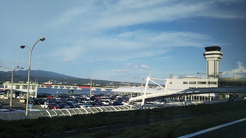 Nagasaki Airport - Nagasaki Airport 593 Mishimamachi, Ōmura, Nagasaki 856-0816, Japan