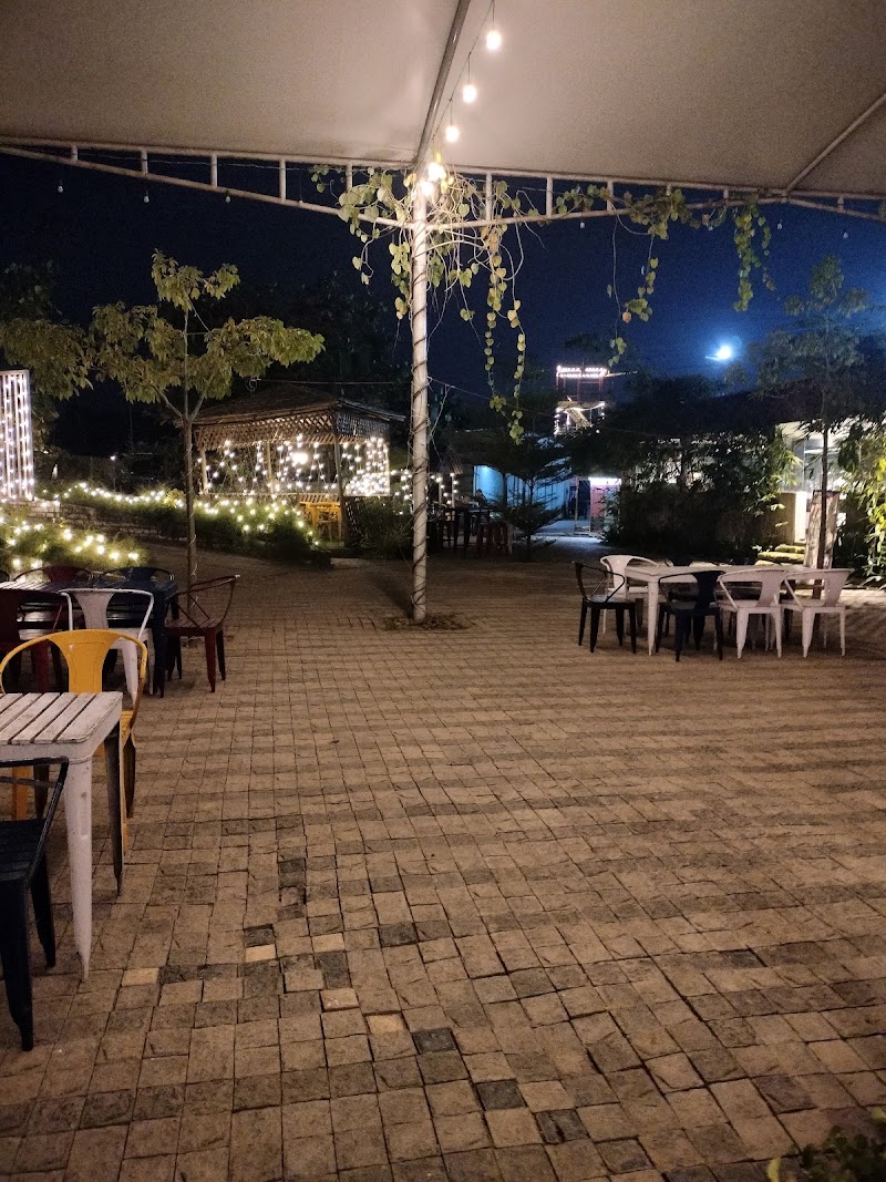 Area 36 Club - Area 36 Club, Area 36 Road, Airport Rd, near Raipur, Banarsi, Raipur, Chhattisgarh 492015, India