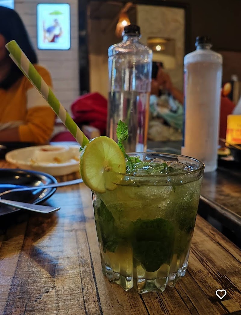 Cafe CO2 - Cafe CO2, Angrewadi. Manas lake, Gat No. 336, Mulshi Rd, Bhugaon, Pune, Bhukum, Maharashtra 412115, India