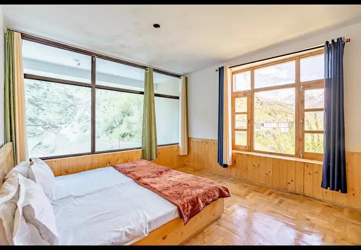 The Mountain villa home stay - The Mountain villa home stay, Village namchi, Keylong, Prasprag, Himachal Pradesh 175132, India