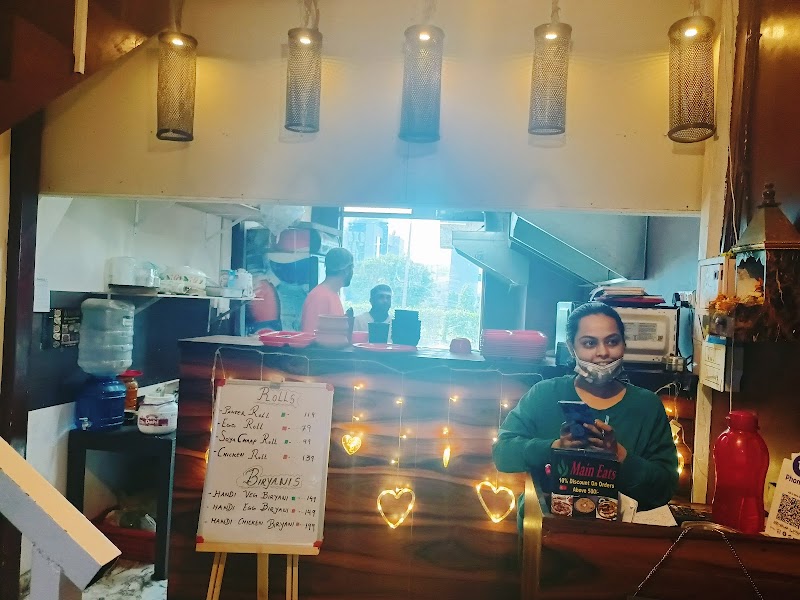 Main Eats - Main Eats Unit no 06, ground floor, Tower C, ITHUM TOWER, Block A, Industrial Area, Sector 62, Noida, Uttar Pradesh 201309, India
