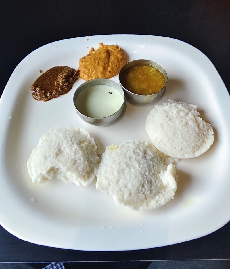 Gowri Sankar Restaurant - Gowri Sankar Restaurant Anandavalleeswaram Temple, Near Collectorate, Kaankathu Mukku, Kollam, Kerala 691013, India
