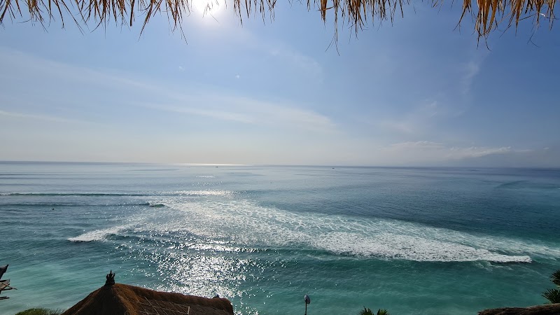 Bingin Cliff house - Bingin Cliff house, 54V7+RMF, Jl. Pantai Bingin, Pecatu, Kec. Kuta Sel., Kabupaten Badung, Bali 80361, Indonesia