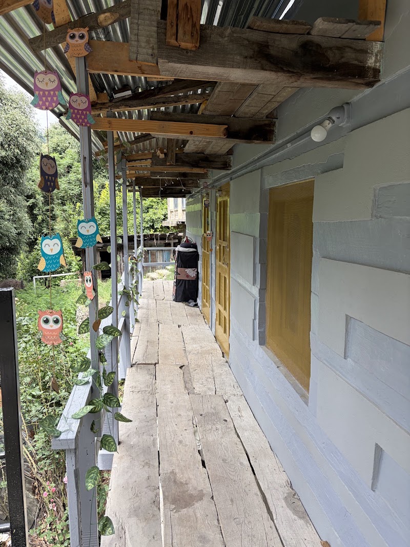Mandala House & Cafe - Mandala House & Cafe, X6MH+J66, bhag, Bradha, Jari, Himachal Pradesh 175105, India