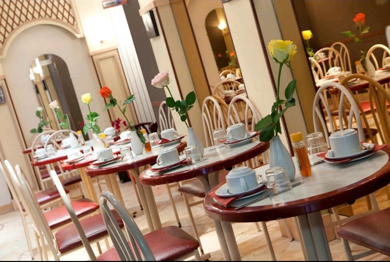 Grand Hôtel de Paris - Grand Hôtel de Paris 72 Bd de Strasbourg, 75010 Paris, France