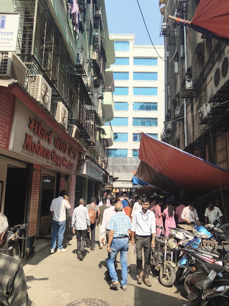 Khau galli Street Food - Khau galli Street Food, WRMP+J5X, Unnamed Road, Borabazar Precinct, Fort, Mumbai, Maharashtra 400001, India