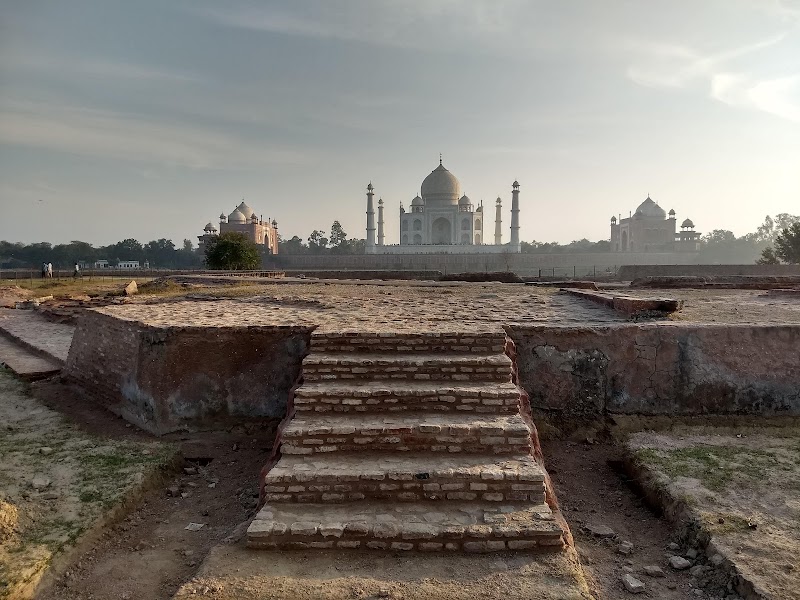 Mehtab Bagh - Mehtab Bagh 1, MEHTAB BAGH, Nagla Devjit, Agra, Uttar Pradesh 282001, India