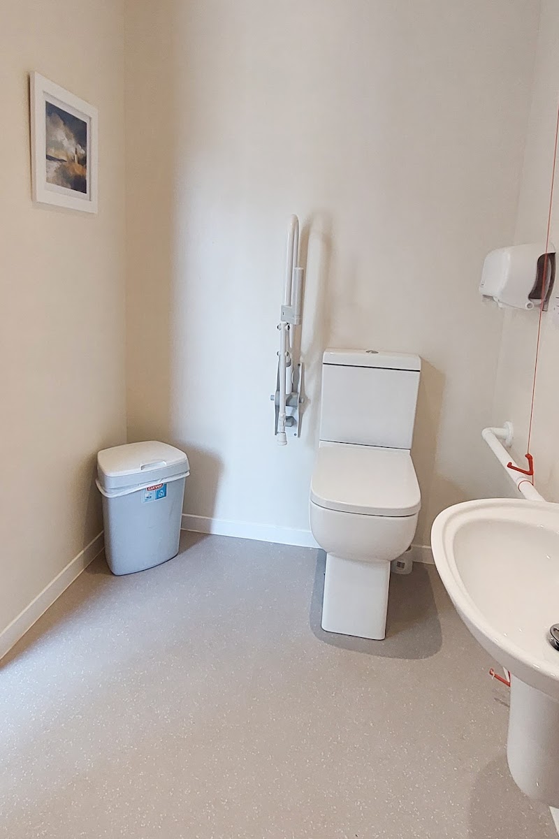 The Findhorn Village Centre & Hostel - The Findhorn Village Centre & Hostel, The Old School, Church Pl, Findhorn, Forres IV36 3YR, UK