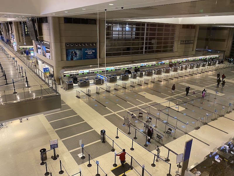 Los Angeles International Airport - Los Angeles International Airport 1 World Wy, Los Angeles, CA 90045, USA