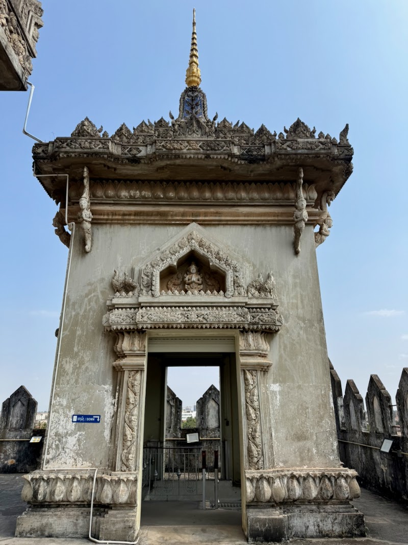 Patuxai - Patuxai, Ave Lane Xang, Vientiane, Laos
