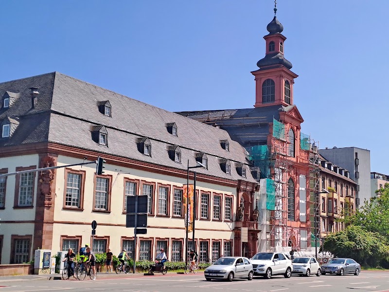 Museumsufer - Museumsufer, Brückenstraße 3-7, 60594 Frankfurt am Main-Frankfurt-Süd, Germany
