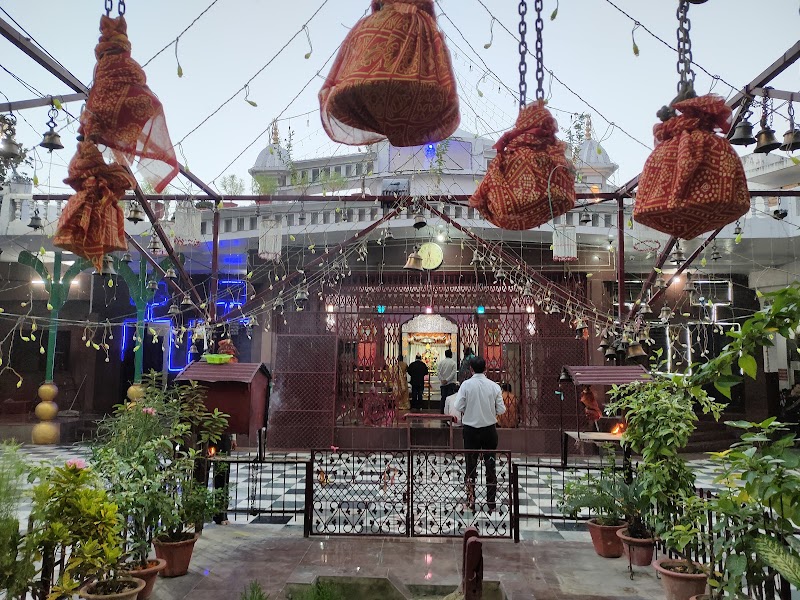 Kali Bari, Ghasiari Mandi, Lko - Kali Bari, Ghasiari Mandi, Lko, 26, Dr. R.k Tandon Road, Ghasyari Mandi, Aminabad, Lucknow, Uttar Pradesh 226001, India