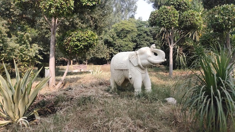 Leisure Valley Park - Leisure Valley Park 287, NH 8, Sector 29, Gurugram, Haryana 122009, India