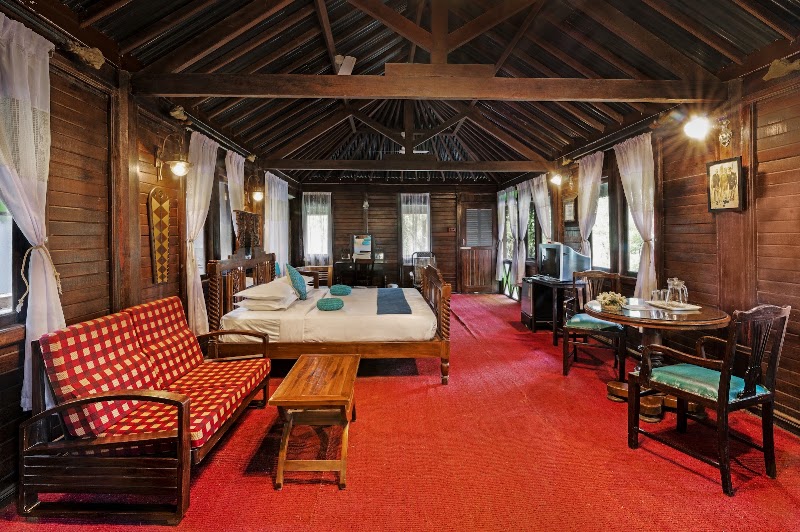 INDeco's Lake Forest Hotel Yercaud - INDeco's Lake Forest Hotel Yercaud Q6M7+J8P, Pagoda Point Road, Ondikadai, Yercaud, Kombaikkadu, Tamil Nadu 636602, India