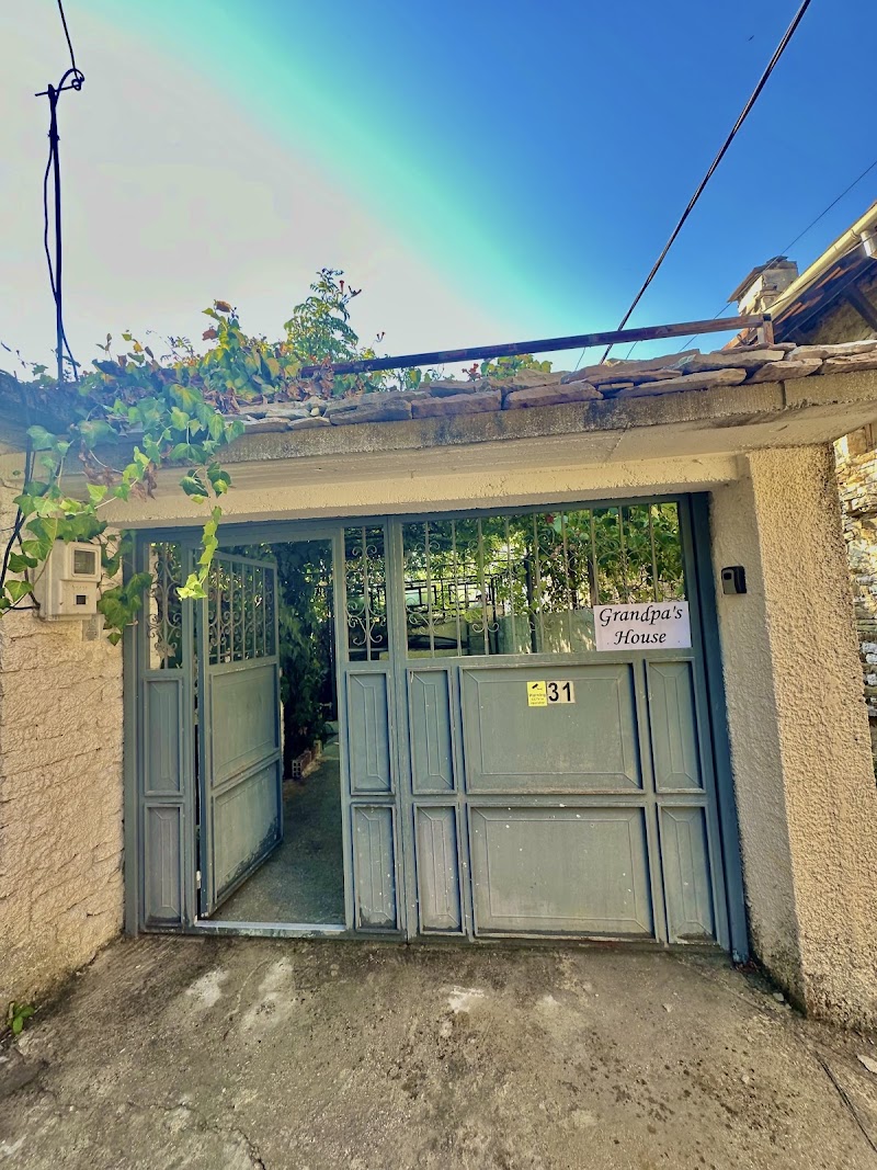 Grandpa’s House - Grandpa’s House Rruga Jonuz Galanxhi, Gjirokastër 6001, Albania
