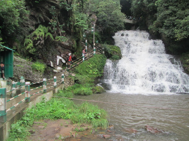 Seven sisters waterfall view point - Seven sisters waterfall view point 6PRJ+9W, Mawsmai, Meghalaya 793108, India