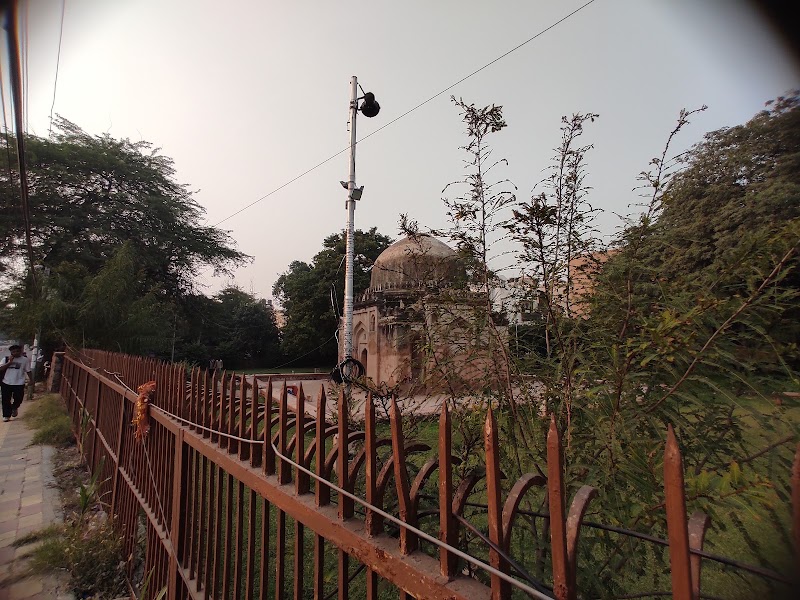 Chhoti Gumti - Chhoti Gumti K, 40, Block K, Green Park, New Delhi, Delhi 110016, India
