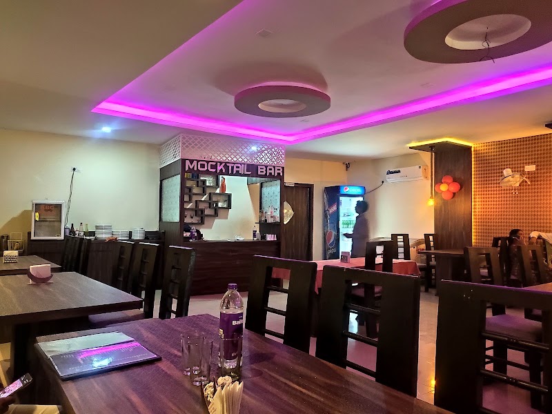 Lazziz Tower - Lazziz Tower, Golgunda Rd, Chowk, Burla, Odisha 768019, India