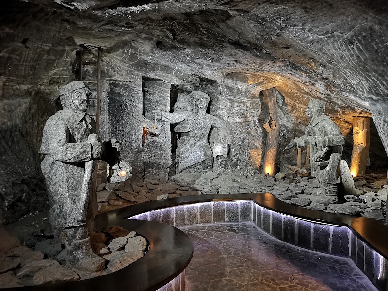 Wieliczka Salt Mine - Wieliczka Salt Mine, Daniłowicza 10, 32-020 Wieliczka, Poland