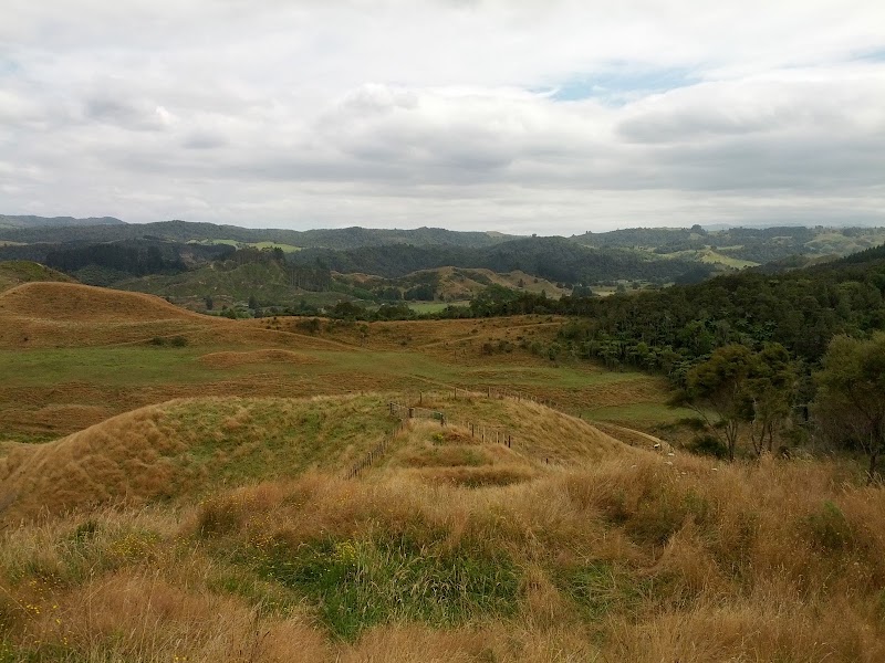 Eagles Nest Backpackers