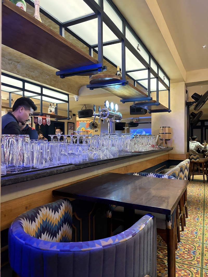 Jolly Johnny's Bar - Jolly Johnny's Bar 897/b NGV main road, 80 Feet Rd, National Games Village Complex, 6th Block, Koramangala, Bengaluru, Karnataka 560095, India