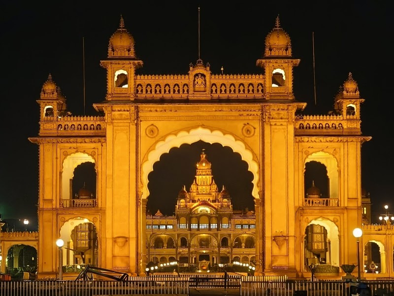 Mysuru Palace - Mysuru Palace Agrahara, Chamrajpura, Mysuru, Karnataka 570001, India