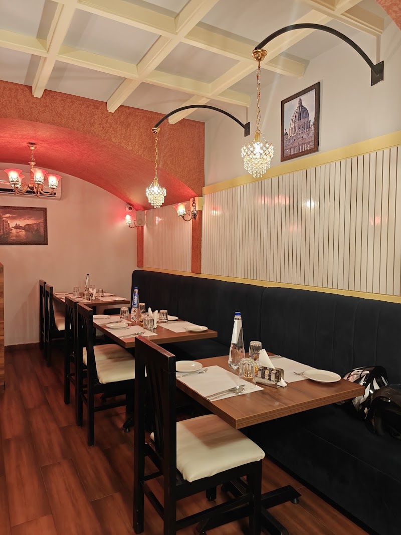 Bologna Italian Restaurant - Bologna Italian Restaurant First Floor, 759, 100 Feet Rd, HAL 2nd Stage, Appareddipalya, Indiranagar, Bengaluru, Karnataka 560008, India