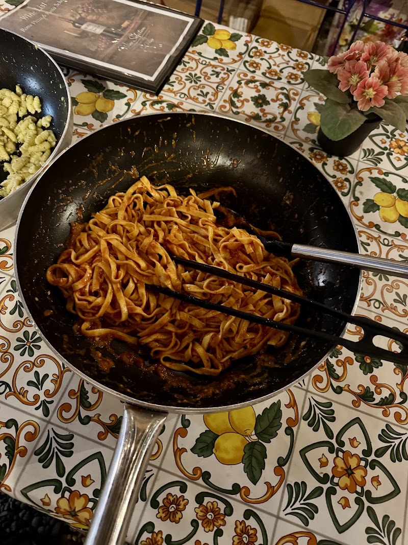 Rome Pasta and Pizza School - Cooking classes in Rome in english - Pasta Making Pizza Making - Rome Pasta and Pizza School - Cooking classes in Rome in english - Pasta Making Pizza Making, Via di Parione, 17, 00196 Roma RM, Italy