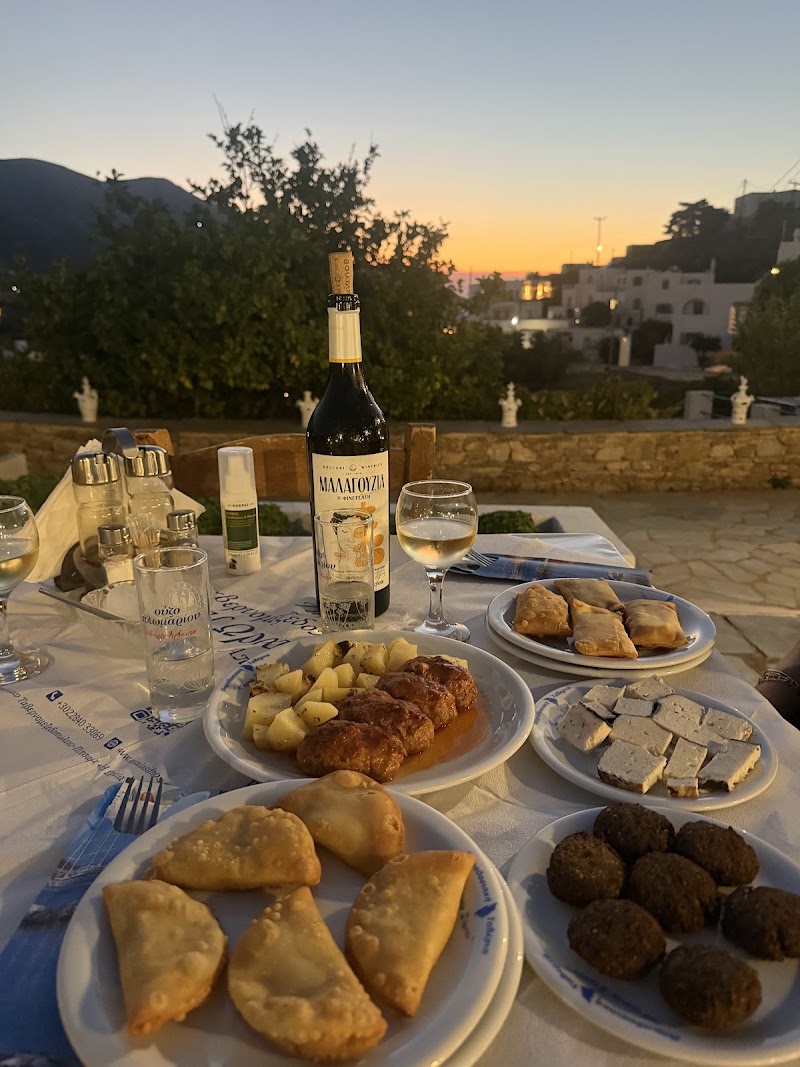 Η Ωραία Σίφνος - Η Ωραία Σίφνος Apollonia 840 03, Greece